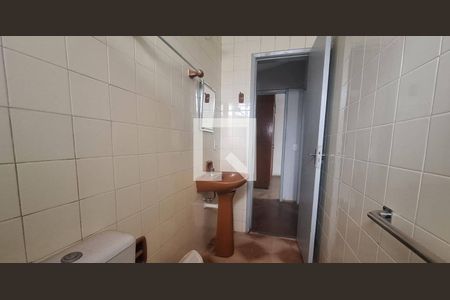 Banheiro de casa à venda com 3 quartos, 140m² em Conjunto California, Belo Horizonte