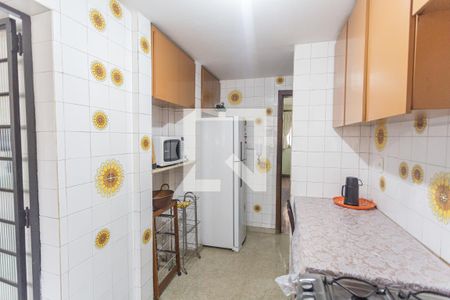 Cozinha de apartamento à venda com 4 quartos, 188m² em Cidade Nova, Belo Horizonte