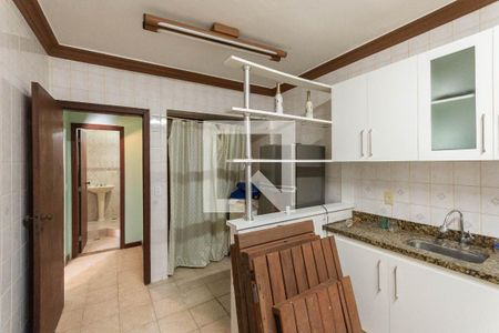Cozinha de apartamento à venda com 4 quartos, 250m² em Grajaú, Rio de Janeiro