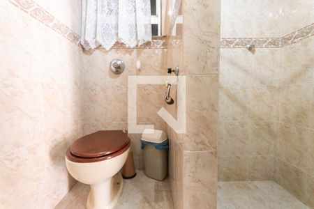 Banheiro de apartamento à venda com 4 quartos, 250m² em Grajaú, Rio de Janeiro