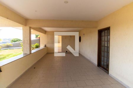 Garagem de casa de condomínio à venda com 3 quartos, 300m² em Largo da Batalha, Niterói