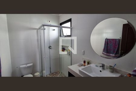 Banheiro Suíte 2 de casa à venda com 3 quartos, 330m² em Jardim Sao Caetano, São Caetano do Sul