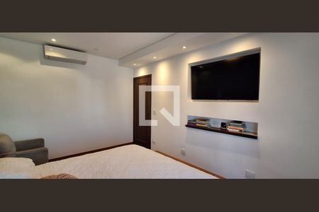 Suíte Master de casa à venda com 3 quartos, 330m² em Jardim Sao Caetano, São Caetano do Sul