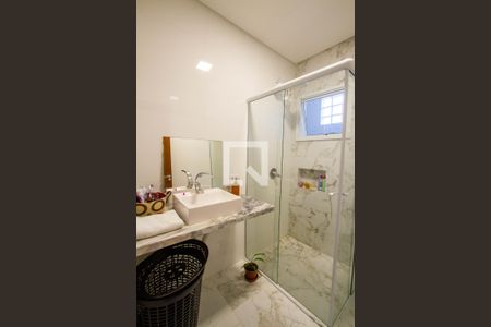 Banheiro de casa para alugar com 3 quartos, 160m² em Jardim Botânico, Curitiba