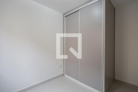 Quarto 1 de apartamento para alugar com 2 quartos, 45m² em Chora Menino, São Paulo