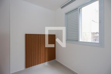 Quarto 2 de apartamento para alugar com 2 quartos, 45m² em Chora Menino, São Paulo