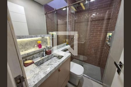 Banheiro de casa de condomínio à venda com 3 quartos, 140m² em Sacomã, São Paulo