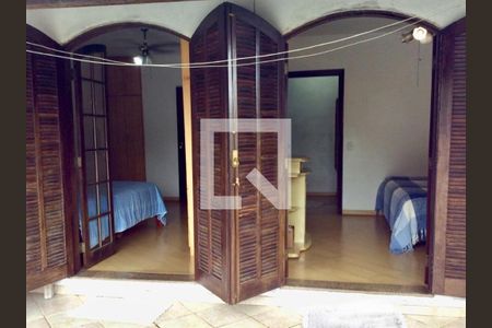 Casa à venda com 3 quartos, 122m² em Vila Campestre, São Paulo