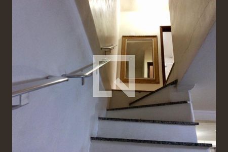 Casa à venda com 3 quartos, 122m² em Vila Campestre, São Paulo