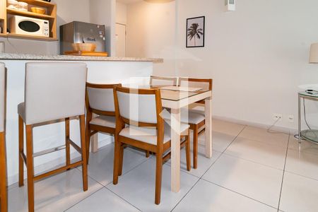 Sala de apartamento à venda com 2 quartos, 62m² em Bela Vista, São Paulo