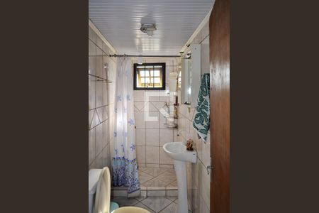 Banheiro 2 de casa à venda com 3 quartos, 150m² em Coronel Aparicio Borges, Porto Alegre