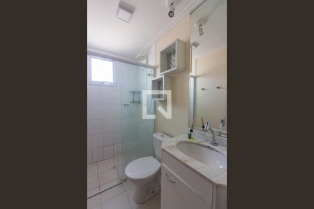 Banheiro da Suíte de apartamento à venda com 2 quartos, 57m² em Santo Antônio, Osasco