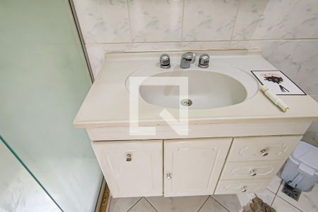 Banheiro Social de apartamento para alugar com 3 quartos, 70m² em Tanque, Rio de Janeiro