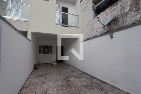Garagem de casa à venda com 3 quartos, 134m² em Vila Primavera, São Paulo