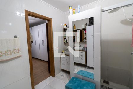 Banheiro da Suíte de casa à venda com 3 quartos, 150m² em Ipanema, Porto Alegre