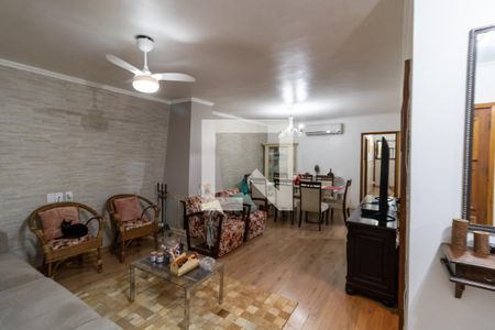 Sala de casa à venda com 3 quartos, 150m² em Ipanema, Porto Alegre