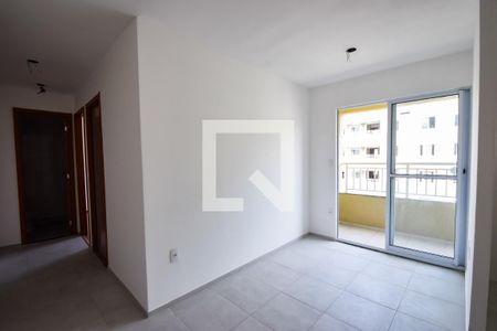 Sala de apartamento à venda com 2 quartos, 50m² em Del Castilho, Rio de Janeiro
