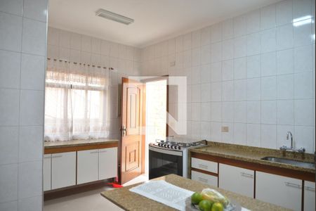 Cozinha de casa para alugar com 6 quartos, 286m² em Vila Camilópolis, Santo André