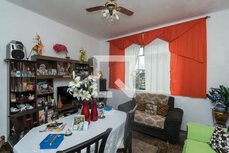 Sala de apartamento para alugar com 2 quartos, 70m² em Cordovil, Rio de Janeiro