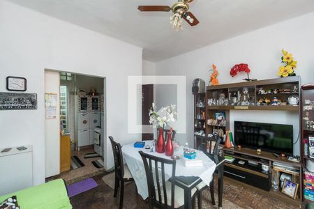 Sala de apartamento para alugar com 2 quartos, 70m² em Cordovil, Rio de Janeiro