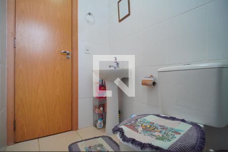 Banheiro de apartamento à venda com 2 quartos, 53m² em Primavera, Novo Hamburgo