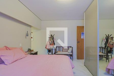Quarto 3 de casa à venda com 3 quartos, 399m² em São Pedro, Belo Horizonte