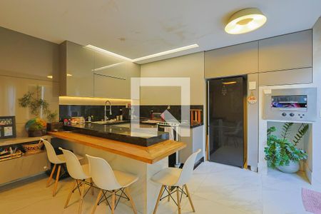 Cozinha 2 de casa à venda com 3 quartos, 399m² em São Pedro, Belo Horizonte