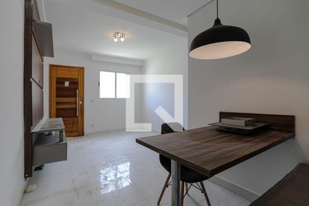 Sala de casa de condomínio para alugar com 2 quartos, 120m² em Jundiapeba, Mogi das Cruzes