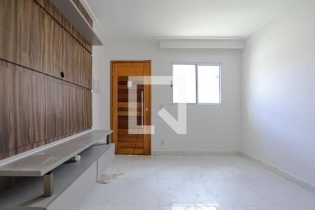 Sala de casa de condomínio para alugar com 2 quartos, 120m² em Jundiapeba, Mogi das Cruzes