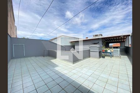 Área externa de casa à venda com 4 quartos, 436m² em Parque Continental Ii, Guarulhos