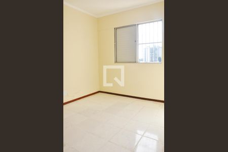 Quarto 1 de apartamento à venda com 2 quartos, 75m² em Vila Sao Vicente, São Paulo