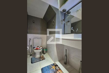 Lavabo de casa de condomínio para alugar com 4 quartos, 350m² em Recreio dos Bandeirantes, Rio de Janeiro