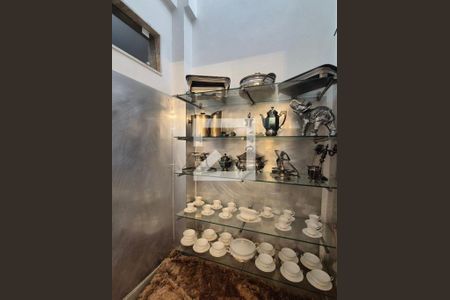 Sala de casa de condomínio para alugar com 4 quartos, 350m² em Recreio dos Bandeirantes, Rio de Janeiro