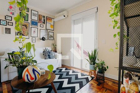 Quarto 2 ou Sala de apartamento à venda com 2 quartos, 76m² em Floresta, Porto Alegre