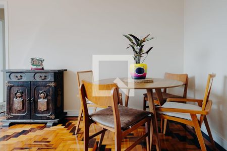 Sala de apartamento à venda com 2 quartos, 76m² em Floresta, Porto Alegre