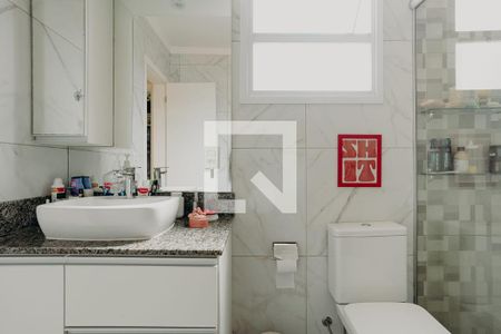 Banheiro Corredor de apartamento à venda com 2 quartos, 76m² em Floresta, Porto Alegre