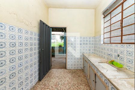 Cozinha de casa à venda com 3 quartos, 360m² em Califórnia, Belo Horizonte