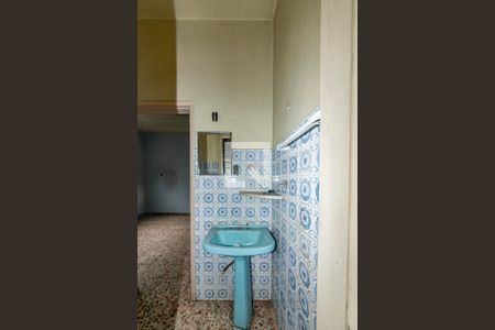 Casa à venda com 3 quartos, 360m² em Califórnia, Belo Horizonte