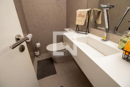 Lavabo de casa de condomínio à venda com 6 quartos, 320m² em Barra da Tijuca, Rio de Janeiro