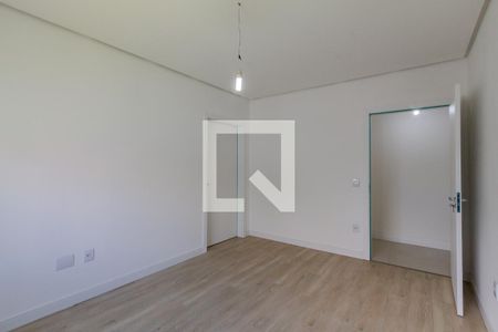 Suíte 1 de casa à venda com 3 quartos, 203m² em Ipanema, Porto Alegre