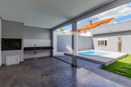 Churrasqueira de casa à venda com 3 quartos, 203m² em Ipanema, Porto Alegre