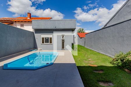 Quintal de casa à venda com 3 quartos, 203m² em Ipanema, Porto Alegre