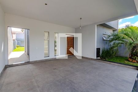 Garagem de casa à venda com 3 quartos, 203m² em Ipanema, Porto Alegre