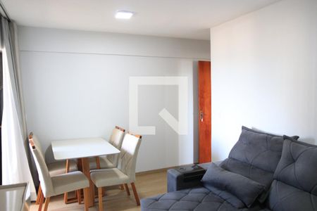 Sala de apartamento para alugar com 3 quartos, 64m² em Jardim Ana Lúcia , Goiânia