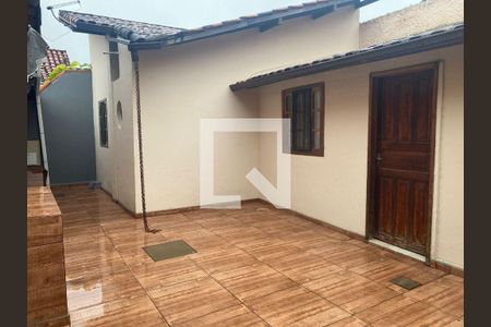 Casa à venda com 3 quartos, 200m² em Maravista, Niterói