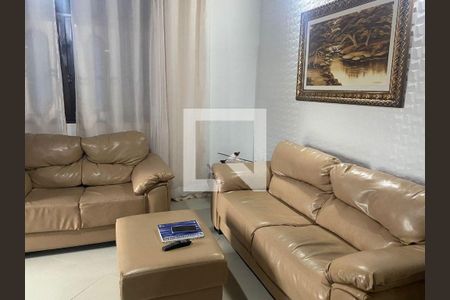 Casa à venda com 3 quartos, 200m² em Maravista, Niterói