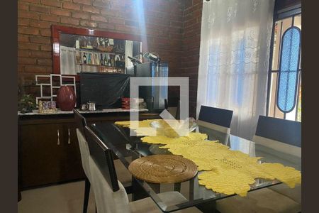 Casa à venda com 3 quartos, 200m² em Maravista, Niterói