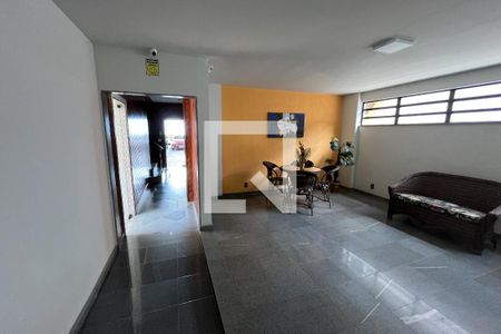 Hall de entrada de apartamento à venda com 3 quartos, 139m² em Jardim Guanabara, Rio de Janeiro