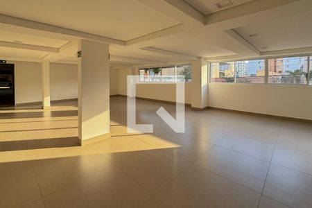 Apartamento à venda com 212m², 4 quartos e 4 vagasÁrea comum - Salão de festas