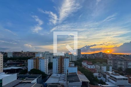 Apartamento à venda com 212m², 4 quartos e 4 vagasVista